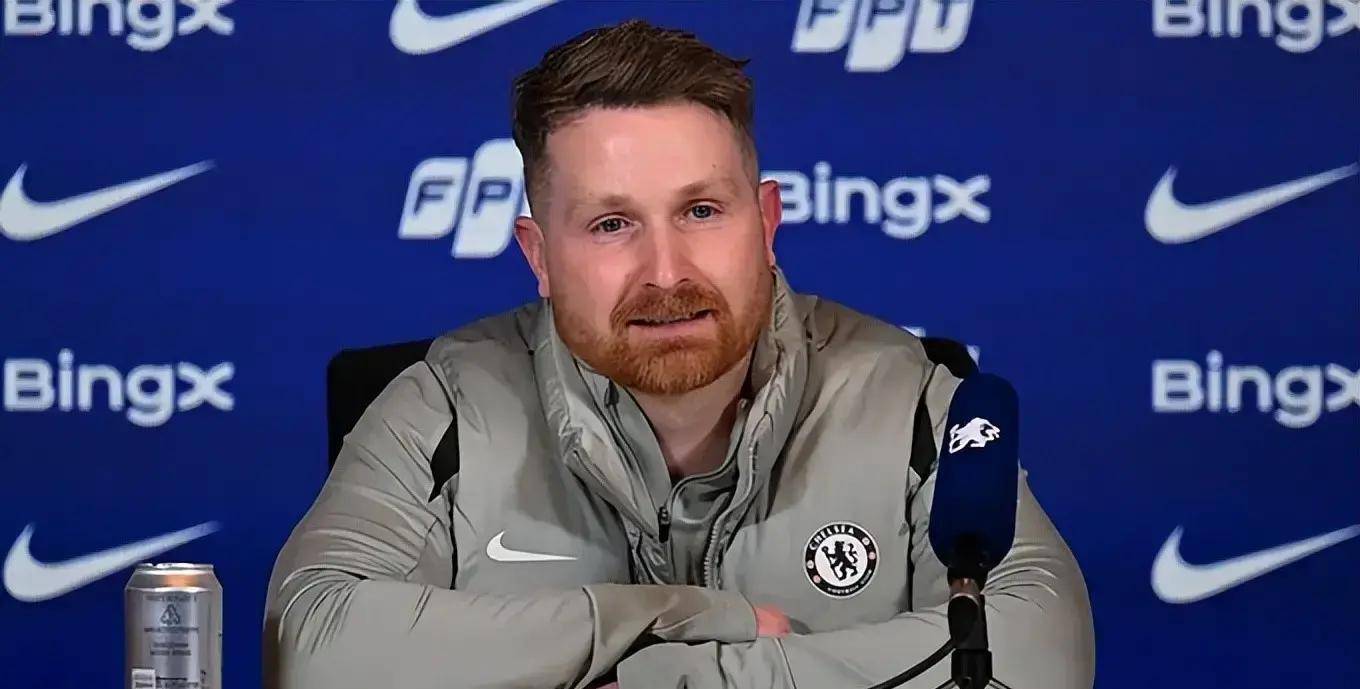 一边倒？切尔西新帅临危受命！瓜帅名帅对决，蓝军能否爆冷？